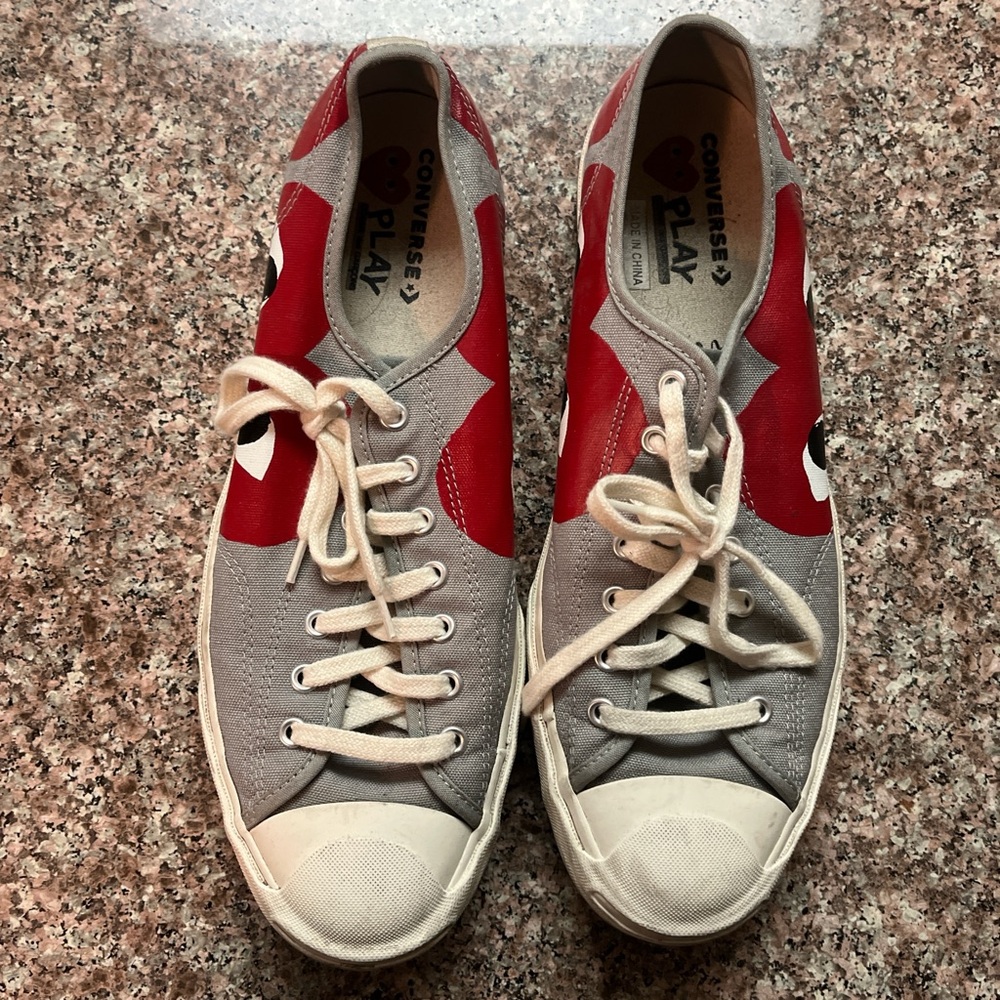 Comme des garçons converse play grey low top hearts men’s size 12 used